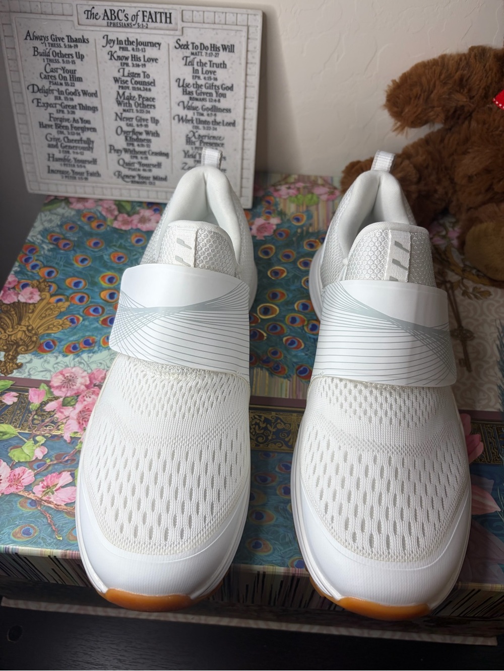 KOFUBOKE White SPD Cycling Shoes Women’s 8 EU 39 New - Picture 3 of 10